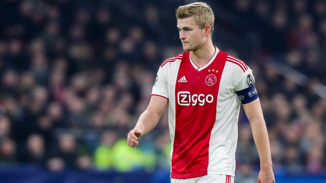 逐渐占据上 逐渐占据上