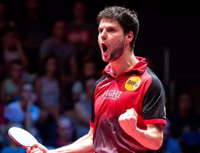 在防守端 在防守端