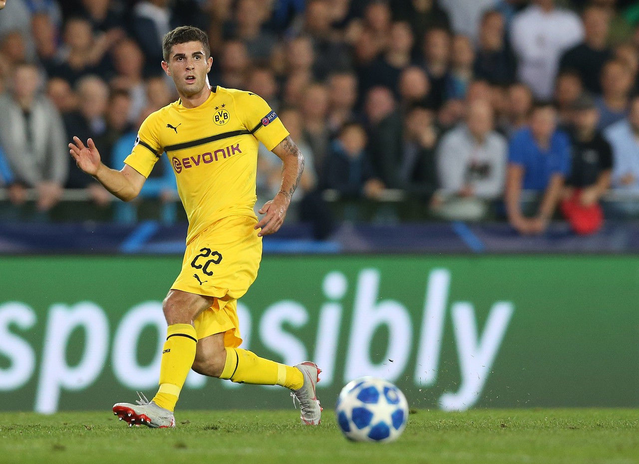 其中12次 其中12次