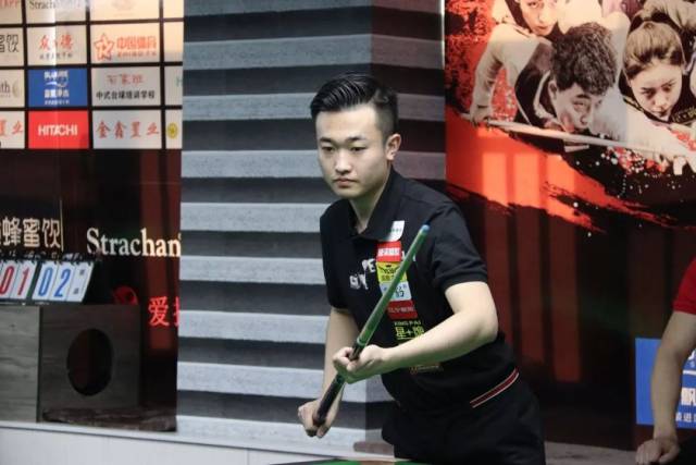 同时对球队 同时对球队