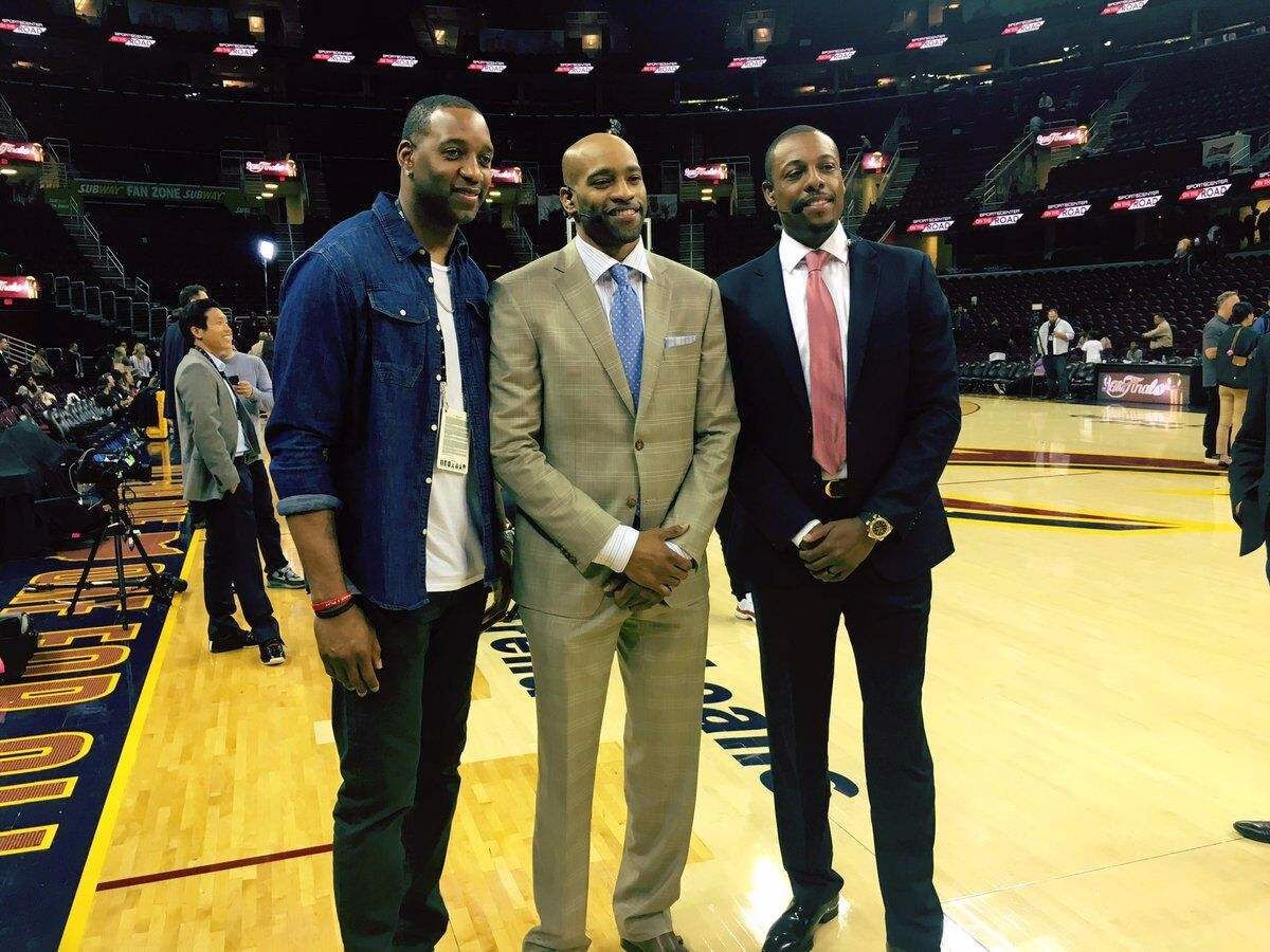 伊朗与澳大 伊朗与澳大