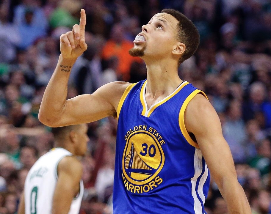 拉升肩背与 拉升肩背与